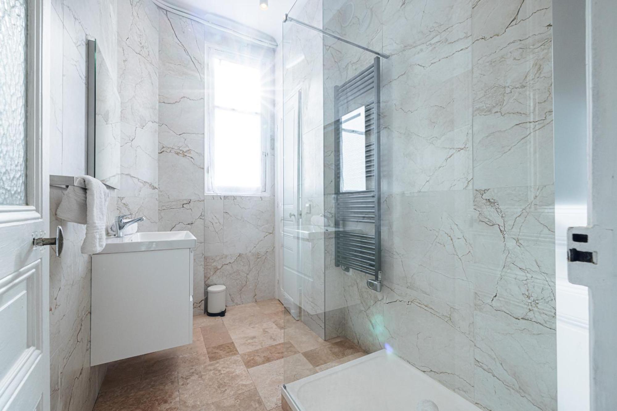 Lovely 2 Bdr Harbor Nizza